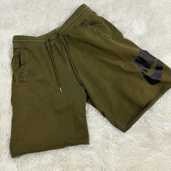 NIKE NSW FRANCHISE GX MEN'S SHORTS Style AT5267-395 Green large - Picture 10 of 10